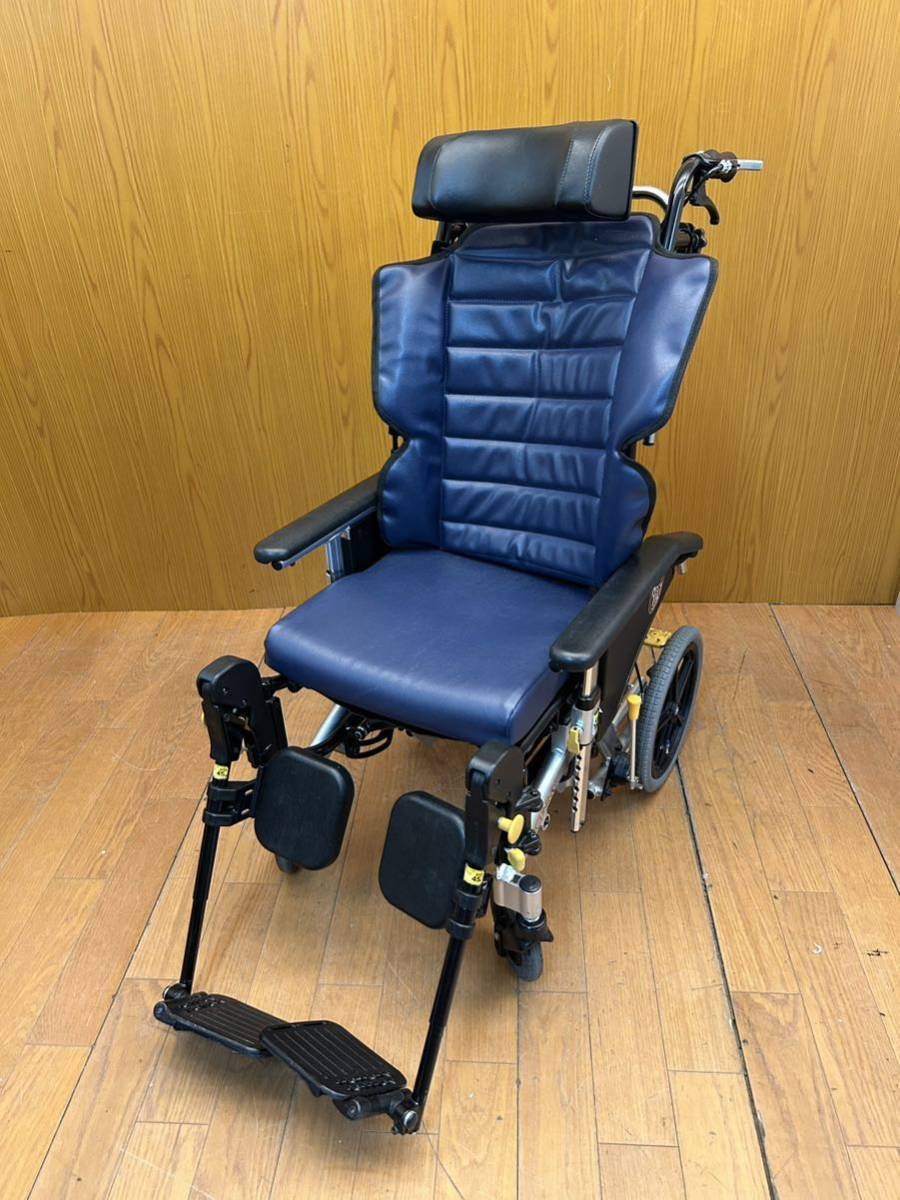 松永製作所の折りたたみ式介助用車椅子MH-CR3D
